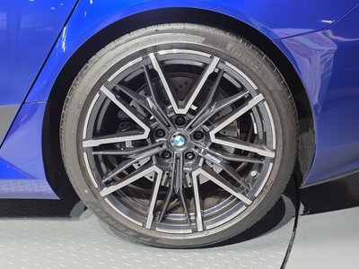 2026 BMW M5 — фото 8