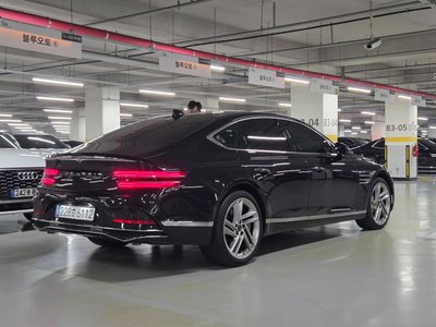 صورة 7 لـ 2025 Genesis G80 (RG3)