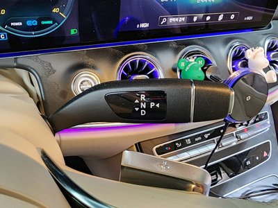 MERCEDES-BENZ CLS - 9