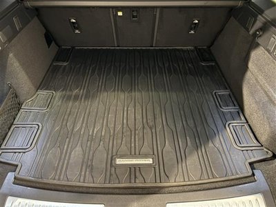 2024 LAND Rover RANGE ROVER VELAR thumbnail 33