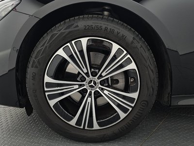 MERCEDES-BENZ E-CLASS - 6