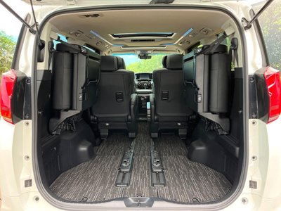 TOYOTA ALPHARD - 10