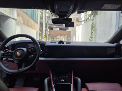2024 Porsche CAYENNE 缩略图 12