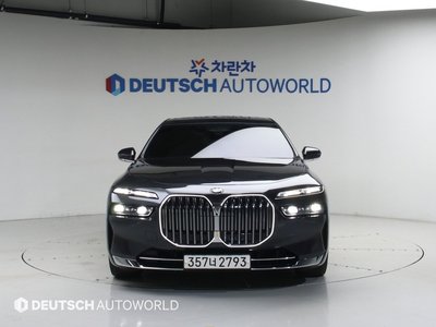 BMW 7 SERIES - 2