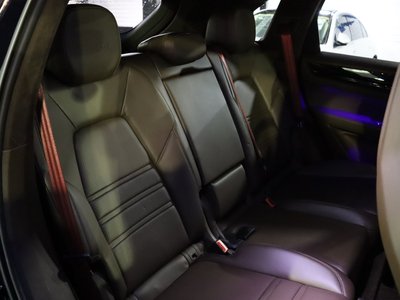 صورة 8 لـ 2018 Porsche CAYENNE