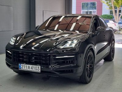 2026 Porsche CAYENNE 照片 3