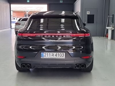 2026 Porsche CAYENNE 照片 4