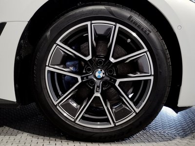 2025 BMW I4 缩略图 42