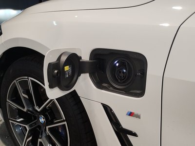 2025 BMW I4 缩略图 70