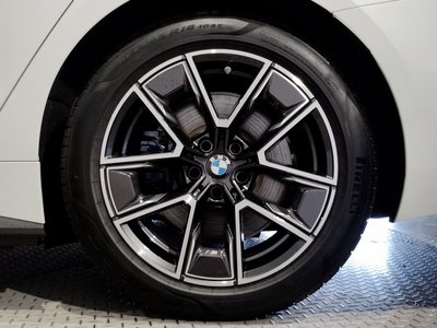 2025 BMW I4 缩略图 41