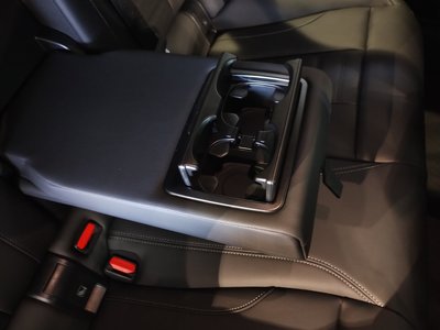 2025 BMW I4 缩略图 53