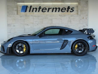PORSCHE 718 CAYMAN