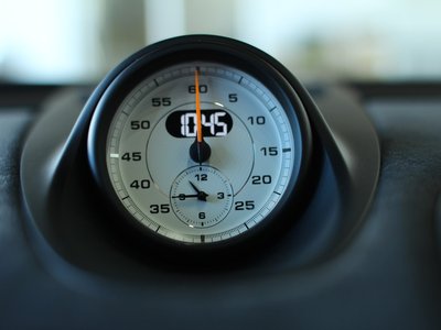 PORSCHE 718 CAYMAN - 10