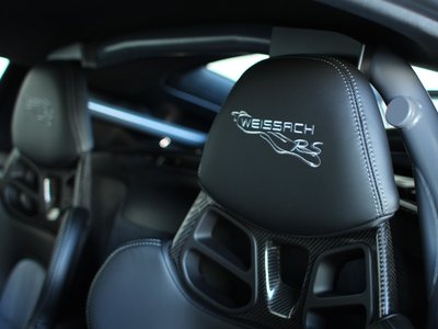 PORSCHE 718 CAYMAN - 9