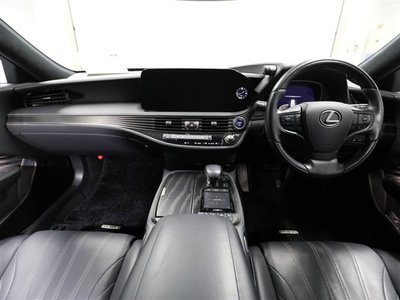 صورة مصغرة 18 لـ 2021 Lexus LS