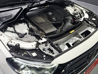 MERCEDES-BENZ E-CLASS - 7