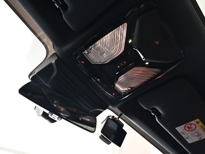 2023 BMW X5 — миниатюра 20