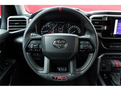 2022 Toyota TUNDRA — миниатюра 23
