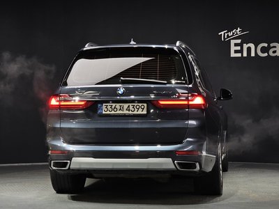 BMW X7 - 4