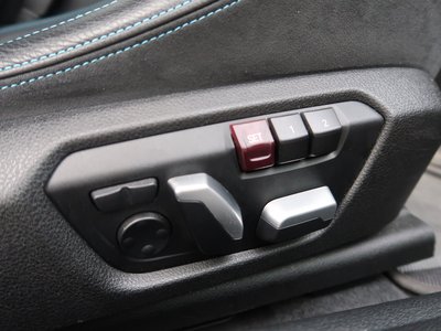 BMW M2 COMPETITION - 7