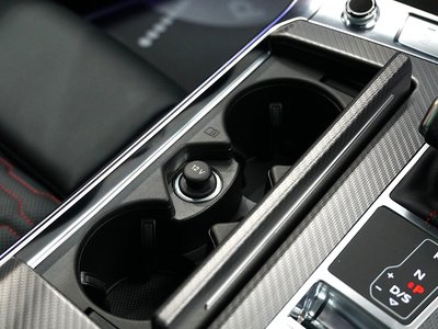 2021 AUDI RS6 AVANT — миниатюра 31