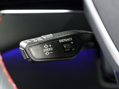 2021 AUDI RS6 AVANT — миниатюра 23