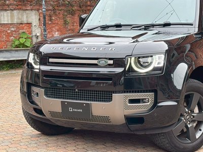 LAND ROVER DEFENDER - 5