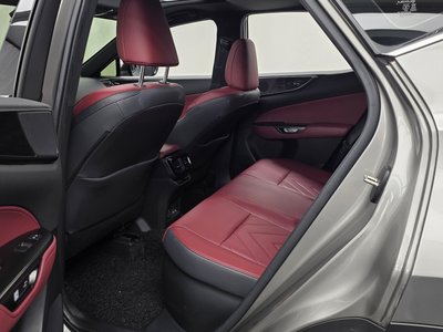 2023 Lexus NX — миниатюра 16