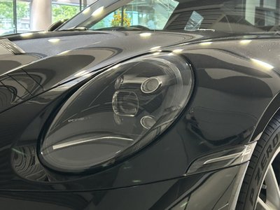 PORSCHE 911 - 8