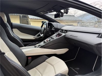 2015 Lamborghini AVENTADOR 缩略图 24
