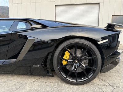 2015 Lamborghini AVENTADOR 缩略图 38