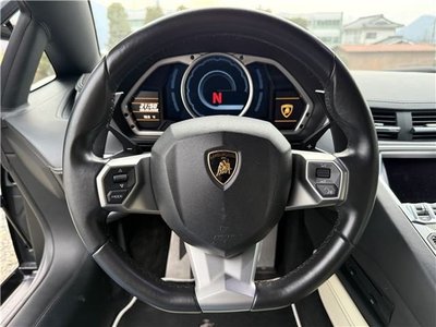 2015 Lamborghini AVENTADOR 缩略图 26