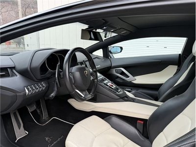2015 Lamborghini AVENTADOR 缩略图 20