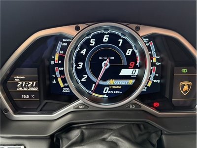 2015 Lamborghini AVENTADOR 缩略图 22