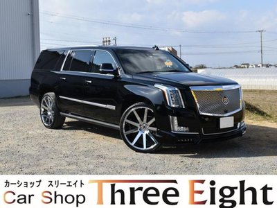 CADILLAC ESCALADE - 1