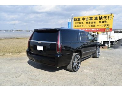 CADILLAC ESCALADE - 10