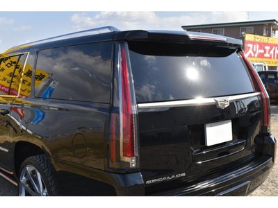 CADILLAC ESCALADE - 9