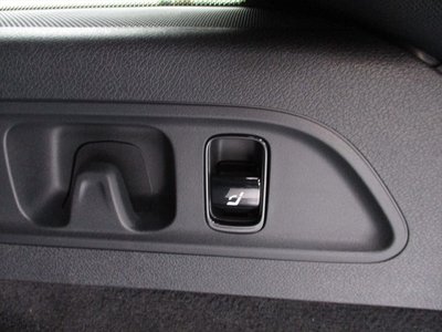 MERCEDES-BENZ E-CLASS WAGON - 10