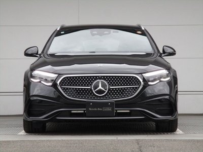 MERCEDES-BENZ E-CLASS WAGON - 2
