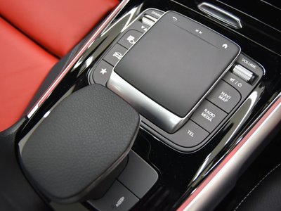 2022 Mercedes-BENZ GLB 缩略图 15