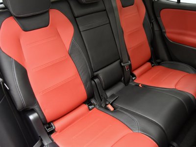 2022 Mercedes-BENZ GLB 缩略图 13