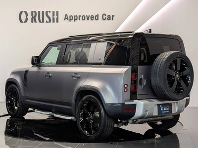 LAND ROVER DEFENDER - 7