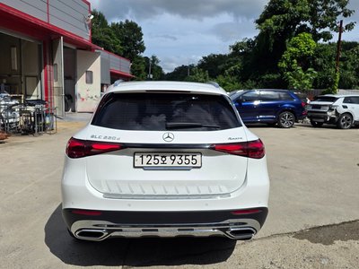 2024 Mercedes-BENZ GLC photo 6