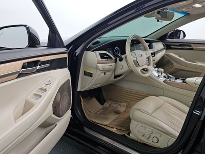 2019 Genesis G90 — миниатюра 11
