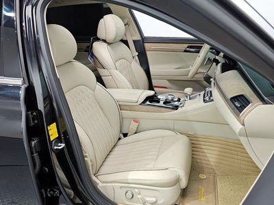 2019 Genesis G90 — фото 10