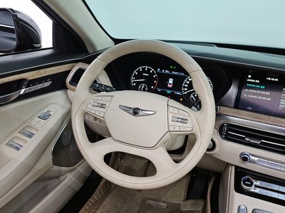 2019 Genesis G90 — миниатюра 13