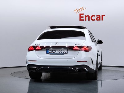 MERCEDES-BENZ E-CLASS - 4