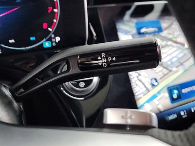 MERCEDES-BENZ E-CLASS - 9