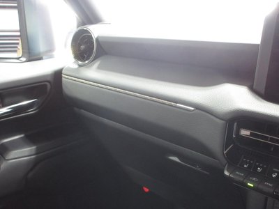 صورة مصغرة 52 لـ 2024 Toyota LAND CRUISER 250