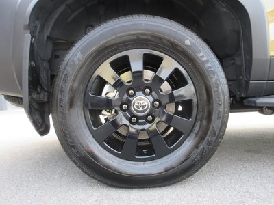 صورة مصغرة 35 لـ 2024 Toyota LAND CRUISER 250